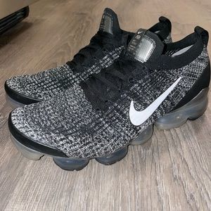 Nike Mens Air VaporMax Flyknit 3